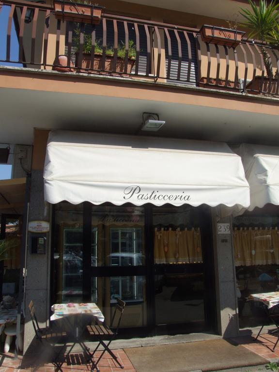 Bed and Breakfast Residenza I Ciclamini Rom Exterior foto