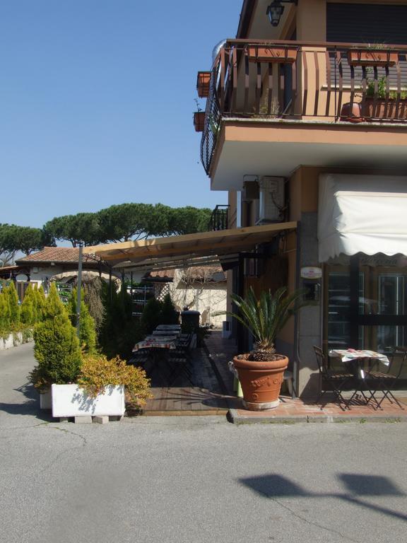 Bed and Breakfast Residenza I Ciclamini Rom Exterior foto